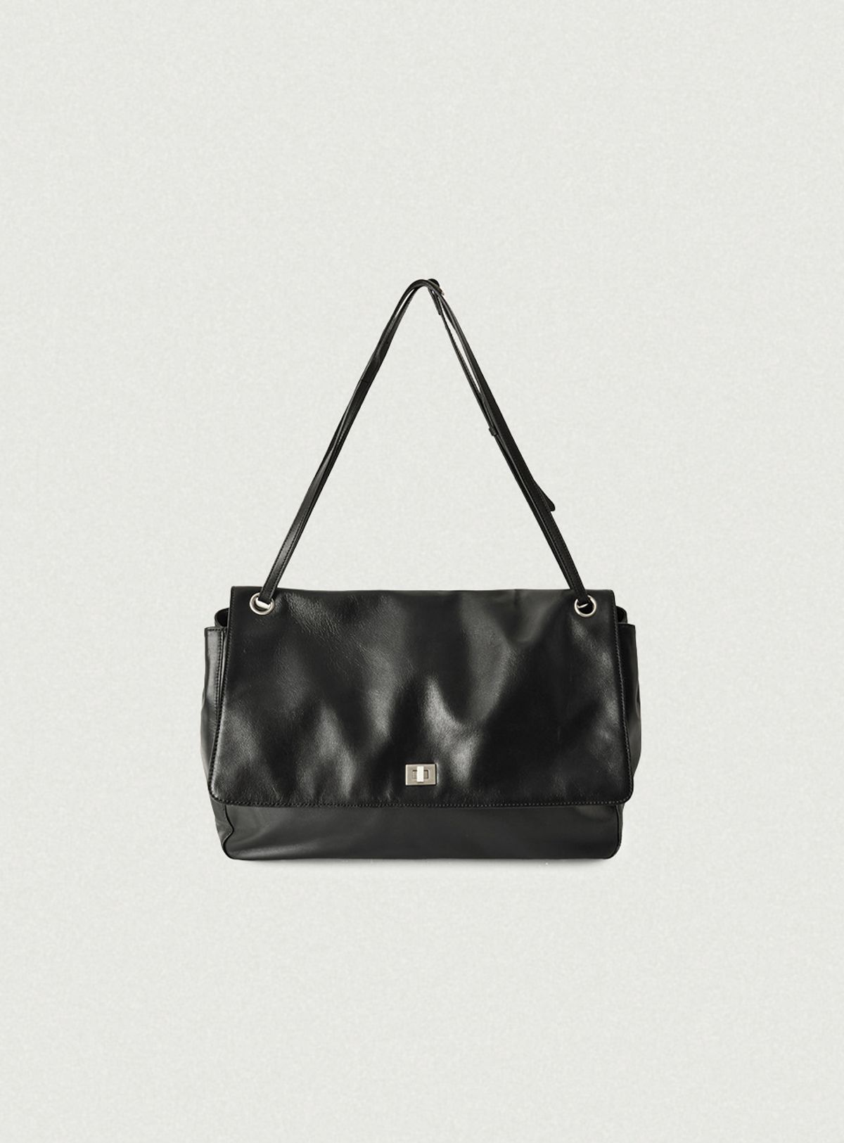 더바넷(THEBARNNET) Flou Large Soft Flap Bag_Black