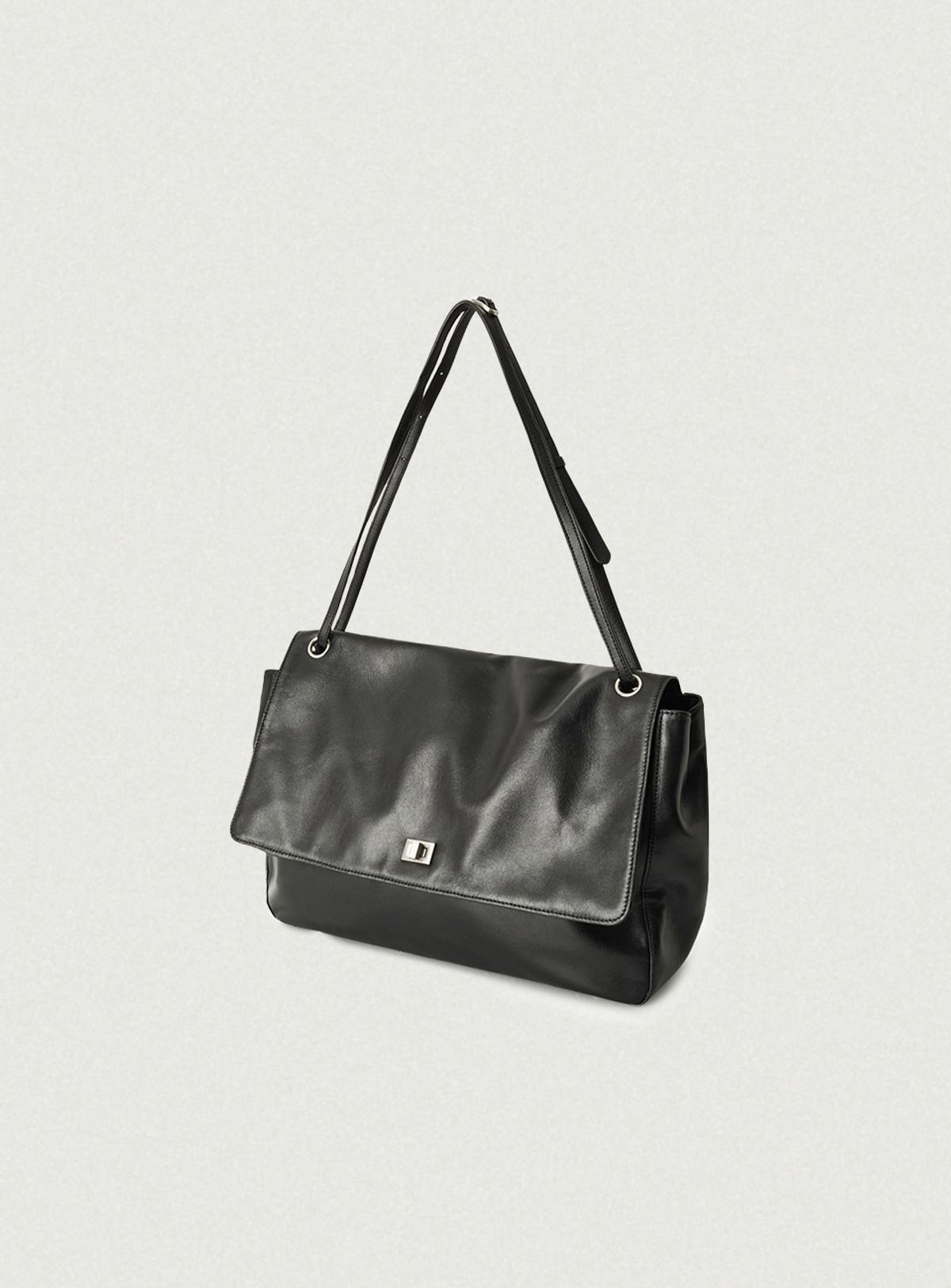 더바넷(THEBARNNET) Flou Large Soft Flap Bag_Black