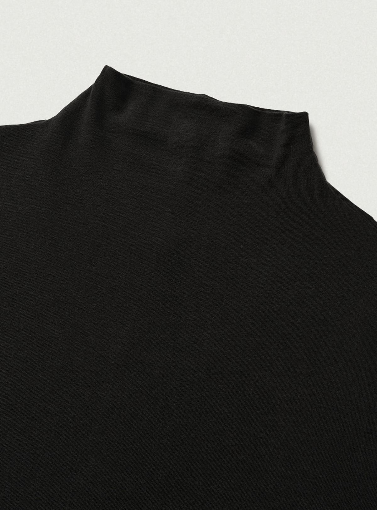 더바넷(THEBARNNET) Wool Tencel Mock-Neck T-Shirt_Black