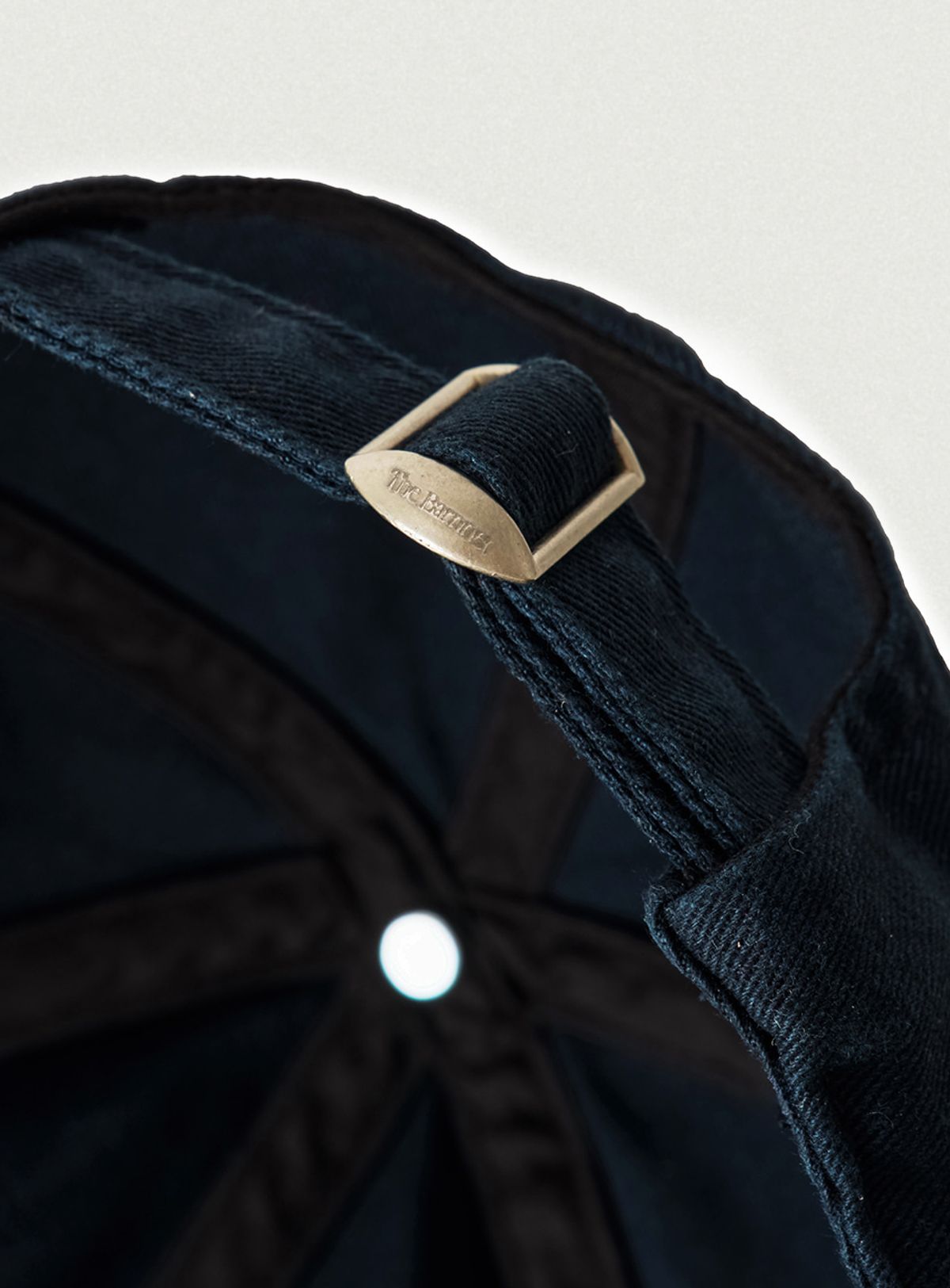 더바넷(THEBARNNET) B Logo Ball Cap_Navy