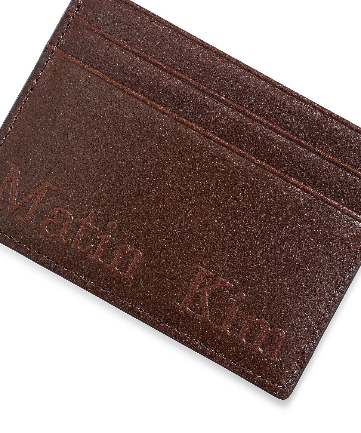 마뗑킴(MATIN KIM) EMBOSSED LOGO CARD WALLET IN BROWN