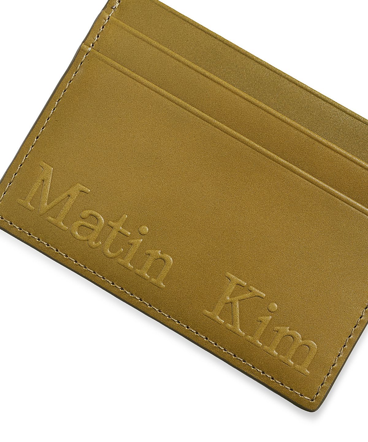 마뗑킴(MATIN KIM) EMBOSSED LOGO CARD WALLET IN OLIVE