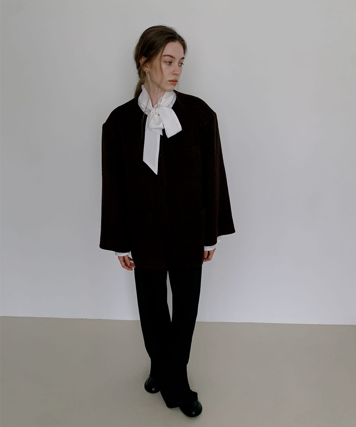 오얼즈(OURLS) Once Tie Blouse(2color)