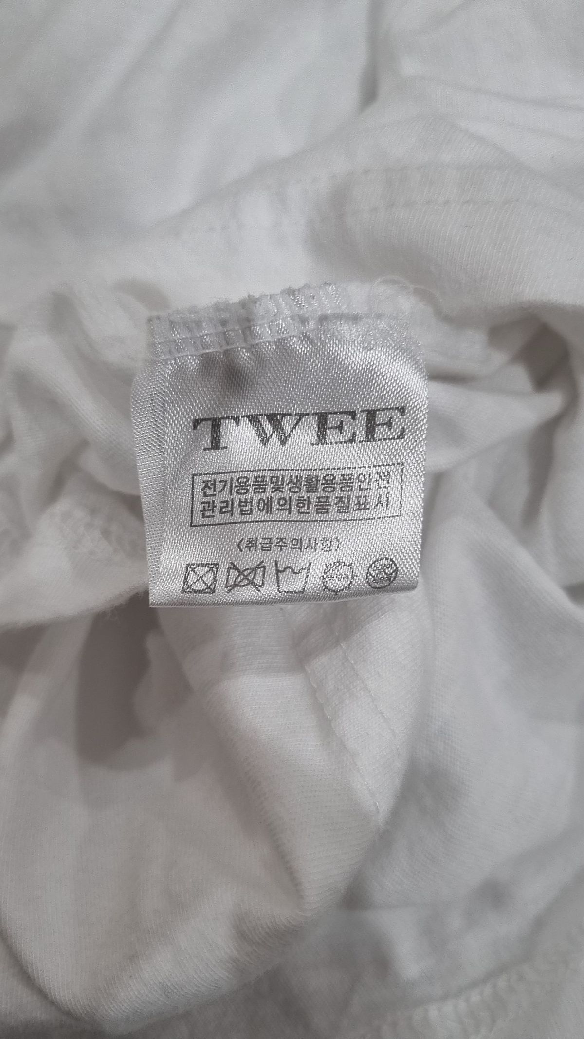 트위(TWEE) 반소매 티셔츠 L
