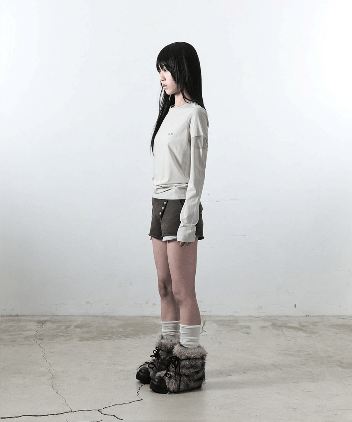 사일프레이(41PRAY) Folded Snap Shorts / Charcoal