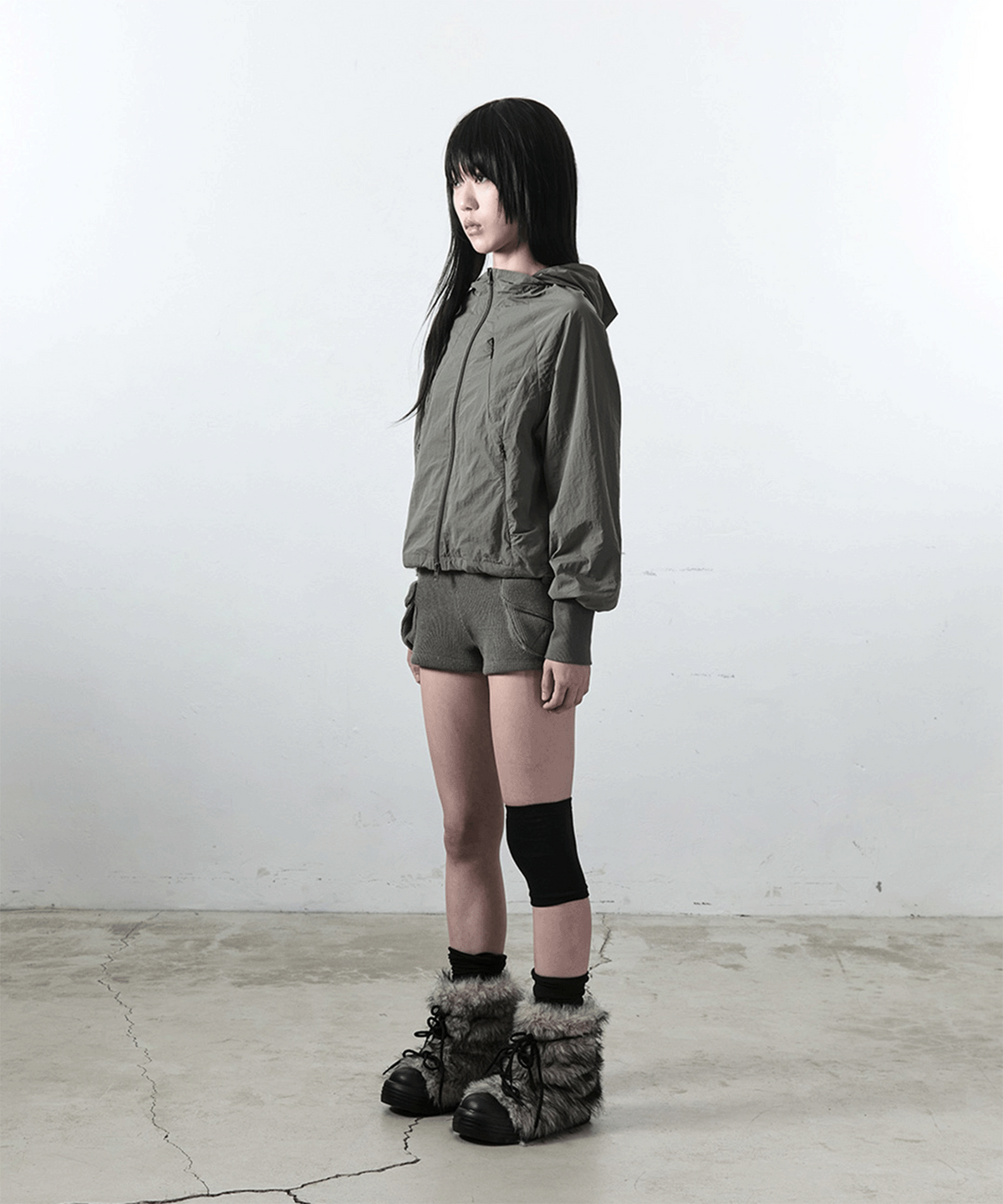 사일프레이(41PRAY) 41 Graphic Pocket Shorts / Khaki Beige