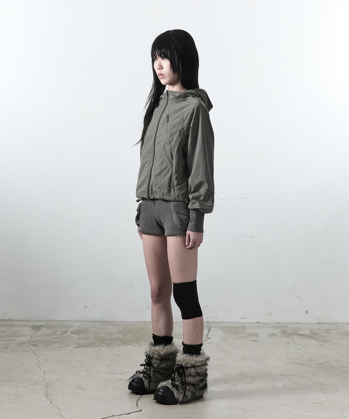 사일프레이(41PRAY) 41 Graphic Pocket Shorts / Khaki Beige