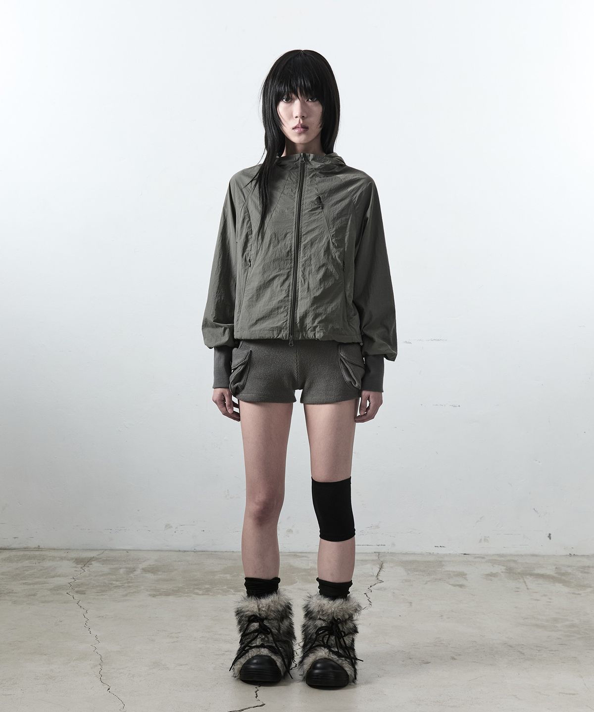 사일프레이(41PRAY) 41 Graphic Pocket Shorts / Khaki Beige
