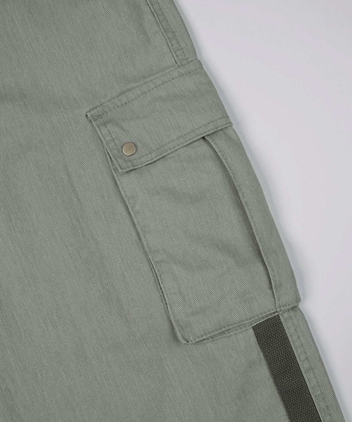 사일프레이(41PRAY) Snap Detail Cargo Pants / Light Grey