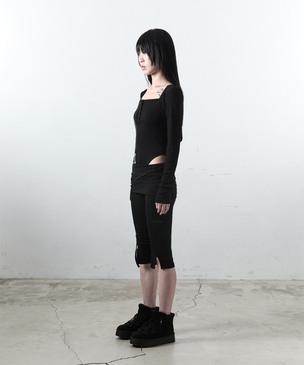 사일프레이(41PRAY) 41 Flap Hoodie Bodysuit / Black