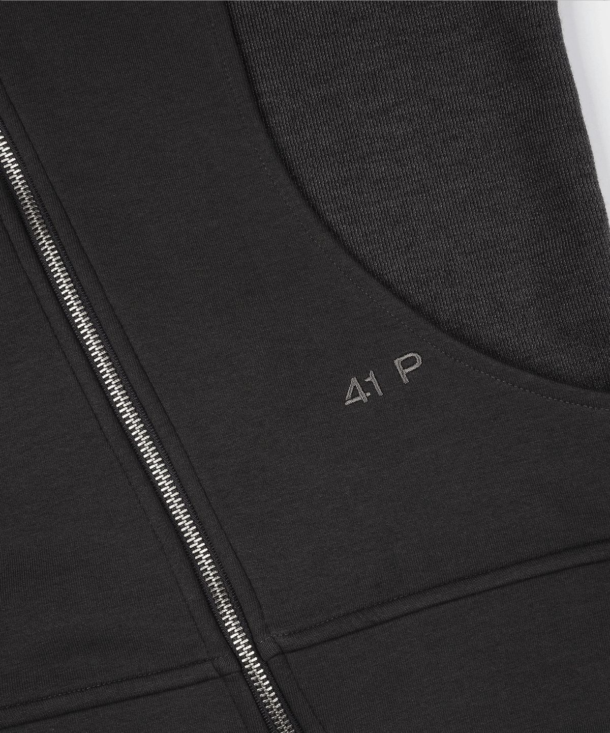 사일프레이(41PRAY) Diagnal Zip-Up / Charcoal