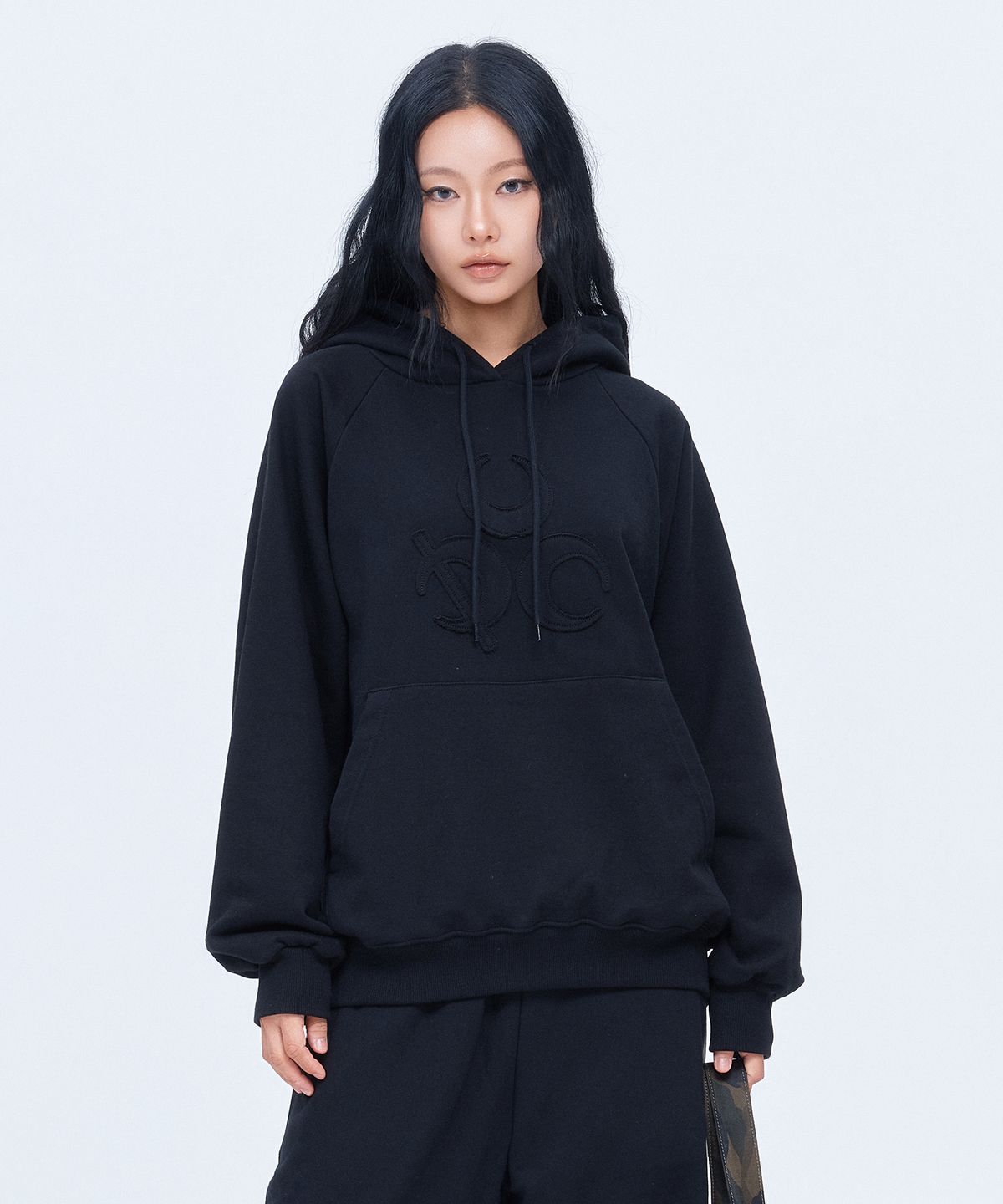 디오스피스(DAUSPICE) (DUC) Symbol Hoodie Black