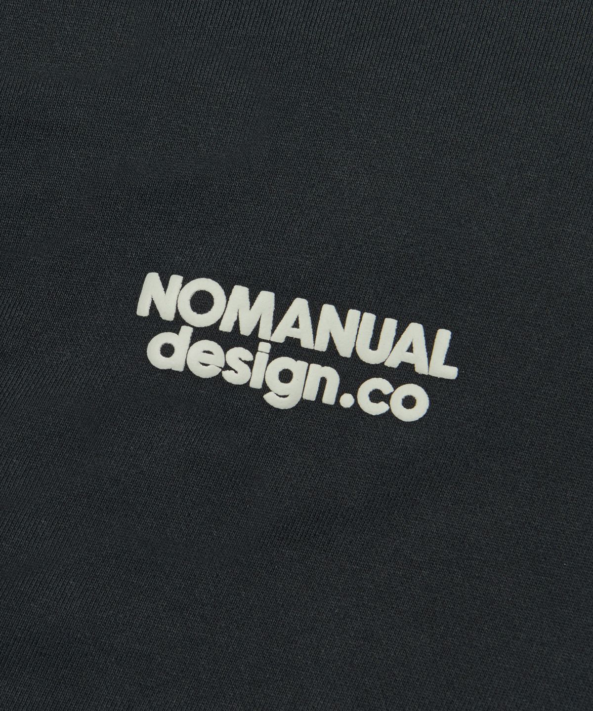 노매뉴얼(NOMANUAL) NM CREW NECK ZIP-UP - WASHED BLACK