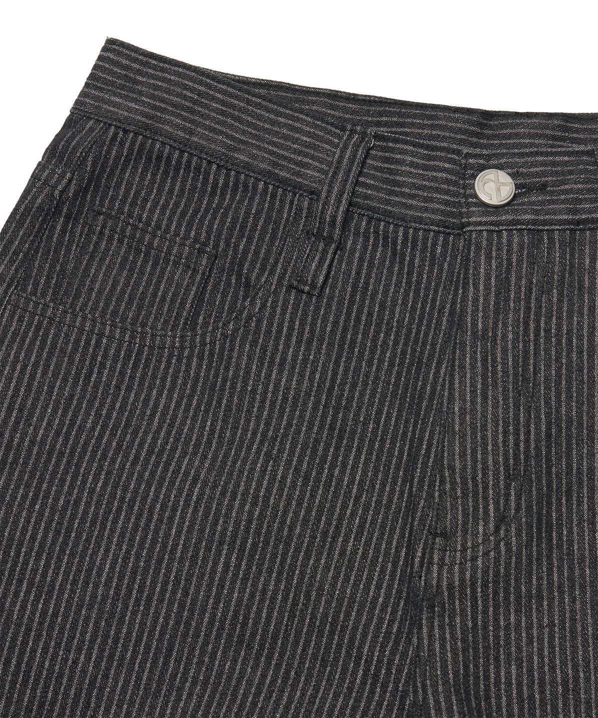 노매뉴얼(NOMANUAL) NM STRIPE CURVED DENIM PANTS - BLACK