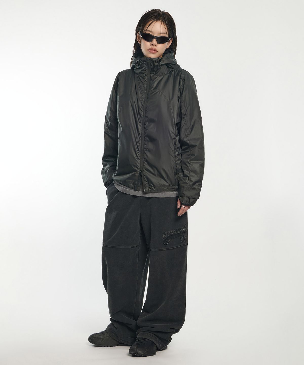 노매뉴얼(NOMANUAL) LIGHT THERMAL JACKET - BLACK