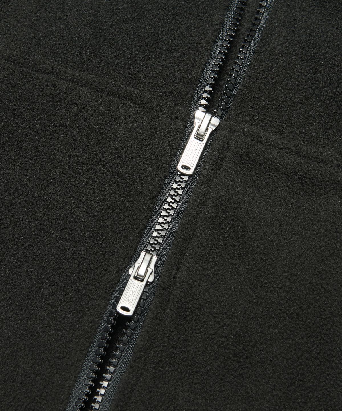 노매뉴얼(NOMANUAL) N.B FLEECE JACKET - BLACK