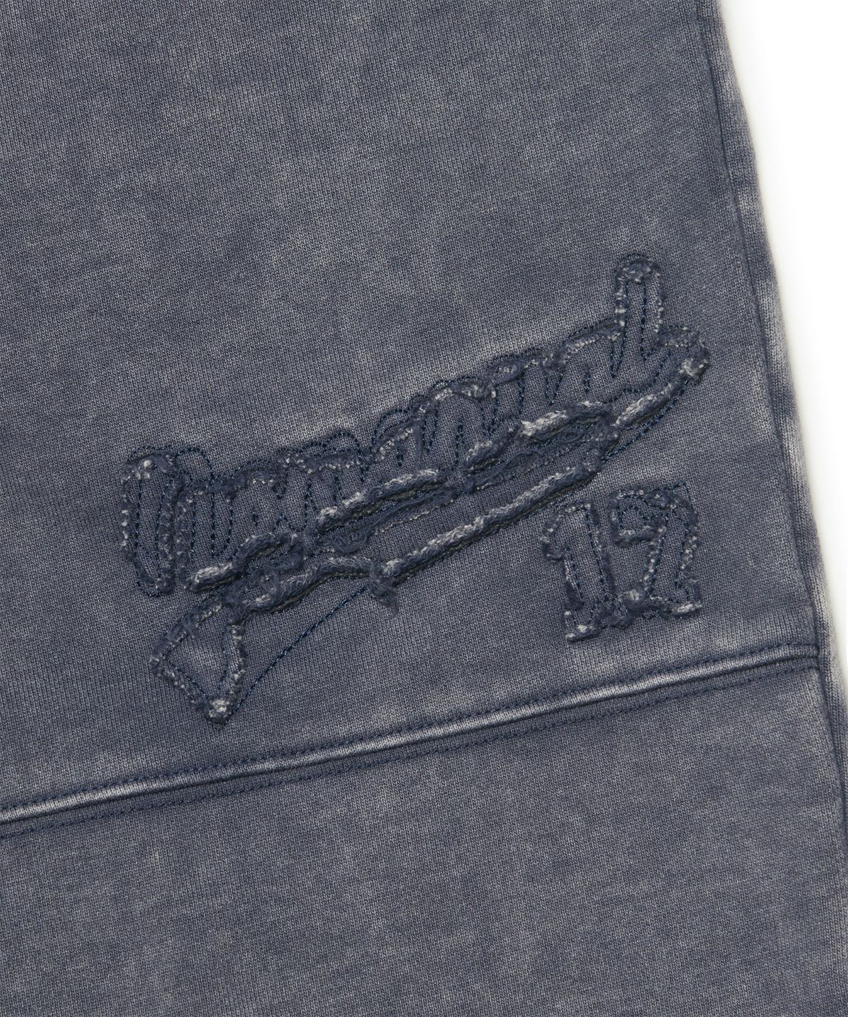 노매뉴얼(NOMANUAL) APPLIQUE SWEATPANTS - WASHED NAVY