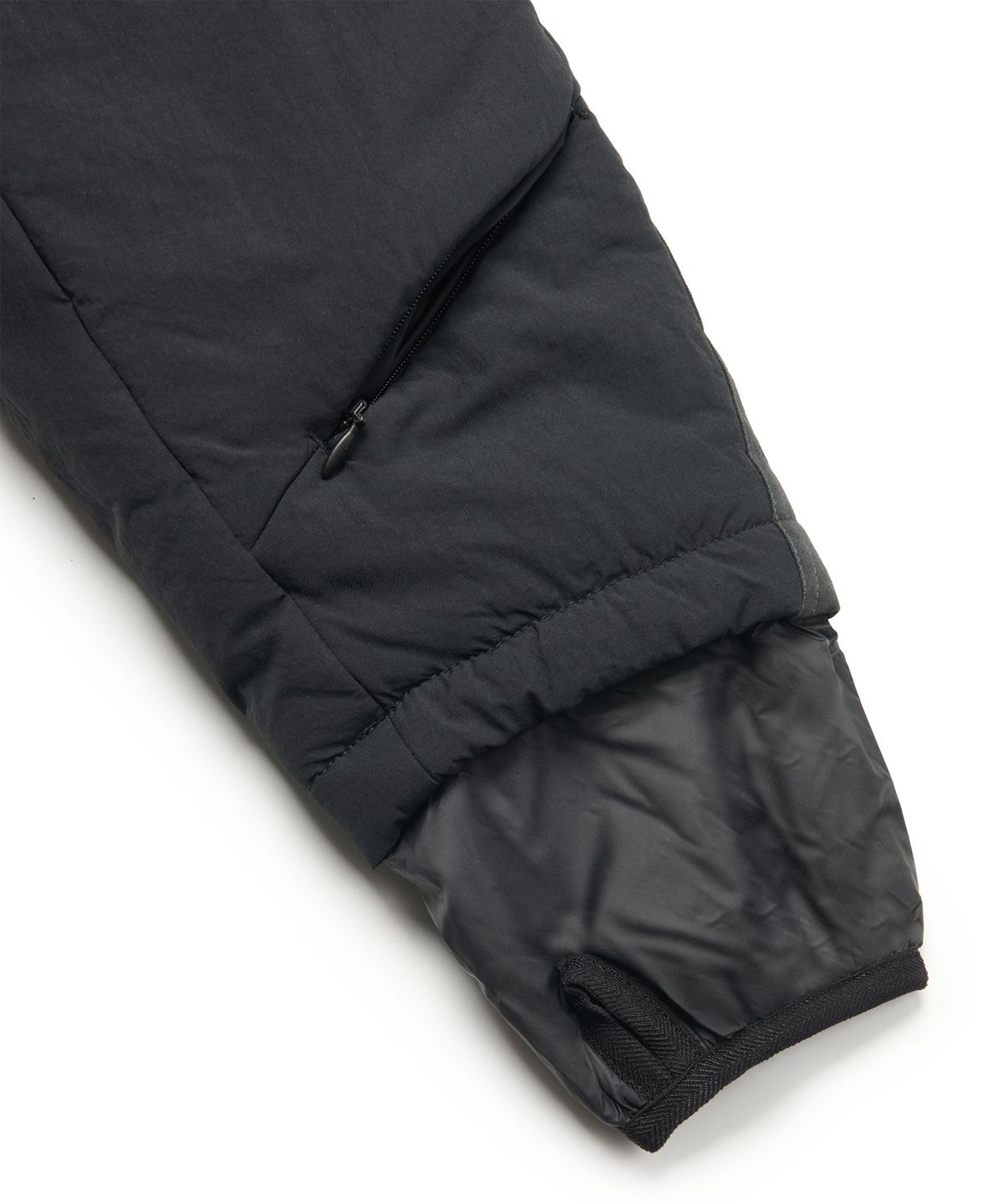 노매뉴얼(NOMANUAL) 3M THINSULATE LEVEL 7 PARKA - BLACK