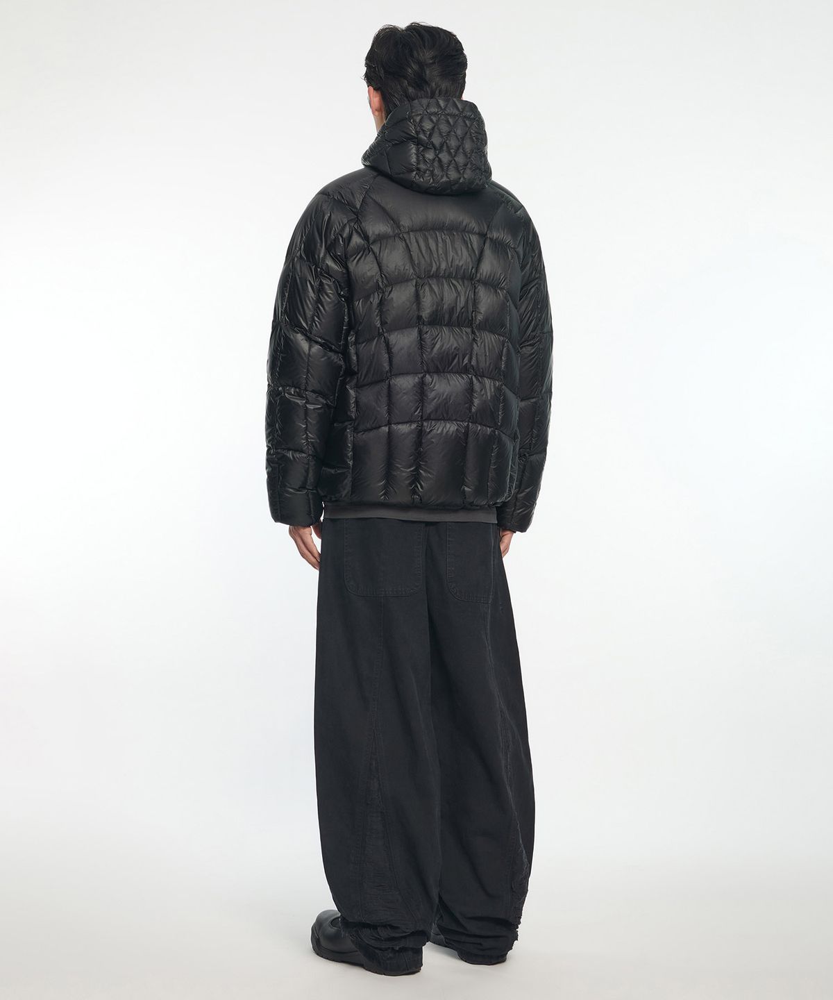 노매뉴얼(NOMANUAL) PANEL DESTROYED PANTS - BLACK