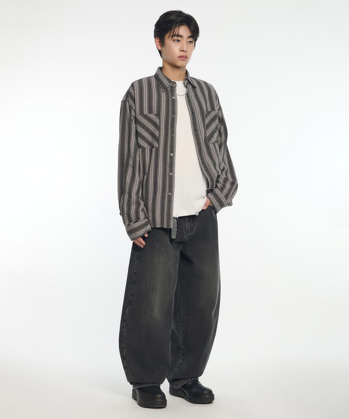 노매뉴얼(NOMANUAL) M.L STRIPE SHIRT - BLACK
