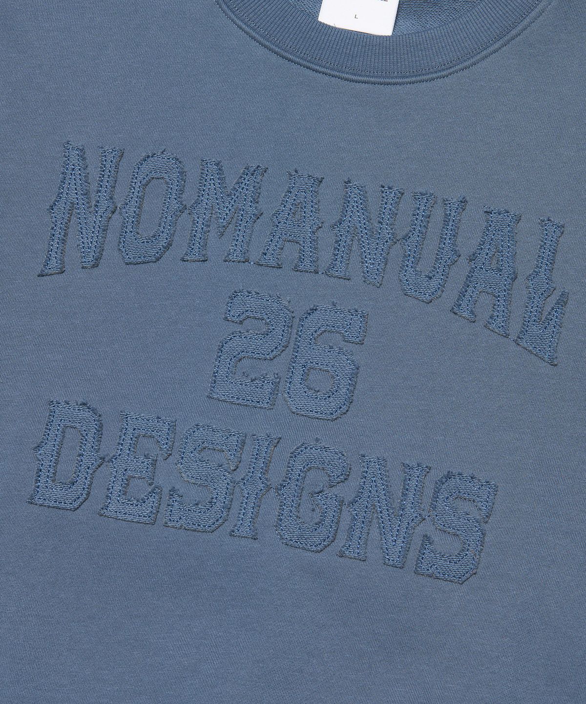 노매뉴얼(NOMANUAL) N.D.A CROP SWEATSHIRT - NAVY
