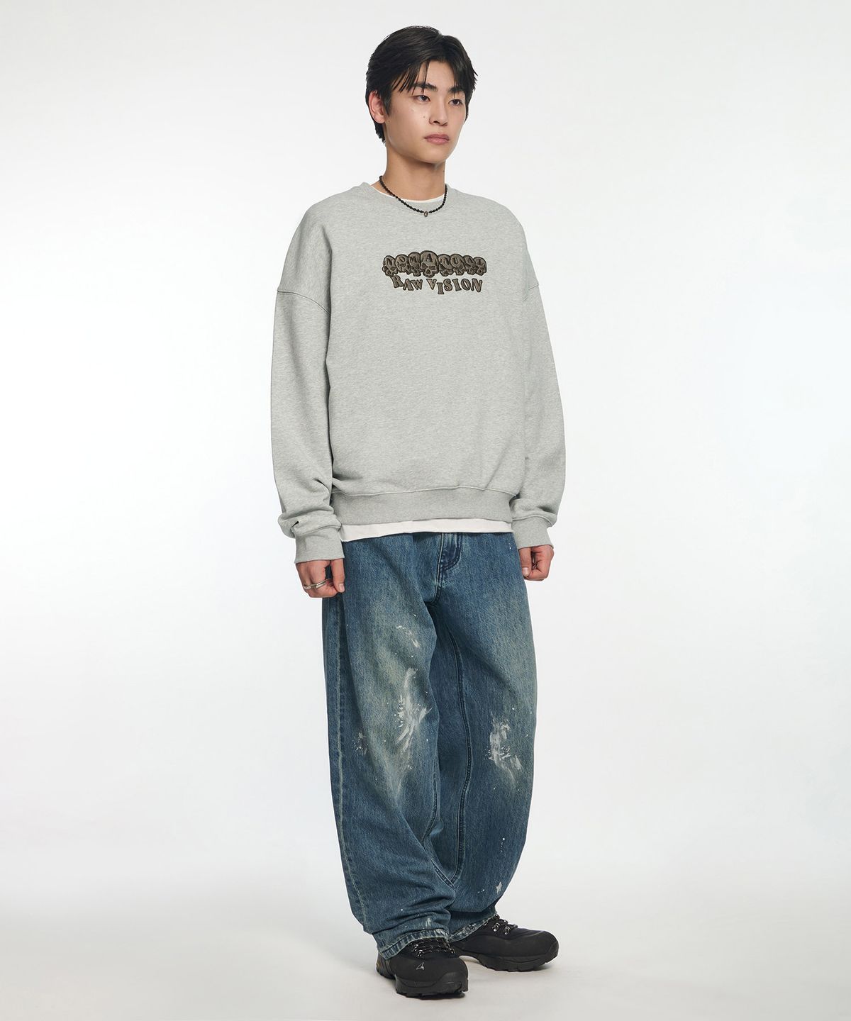 노매뉴얼(NOMANUAL) SKULL EMBROIDERED SWEATSHIRT - MELANGE