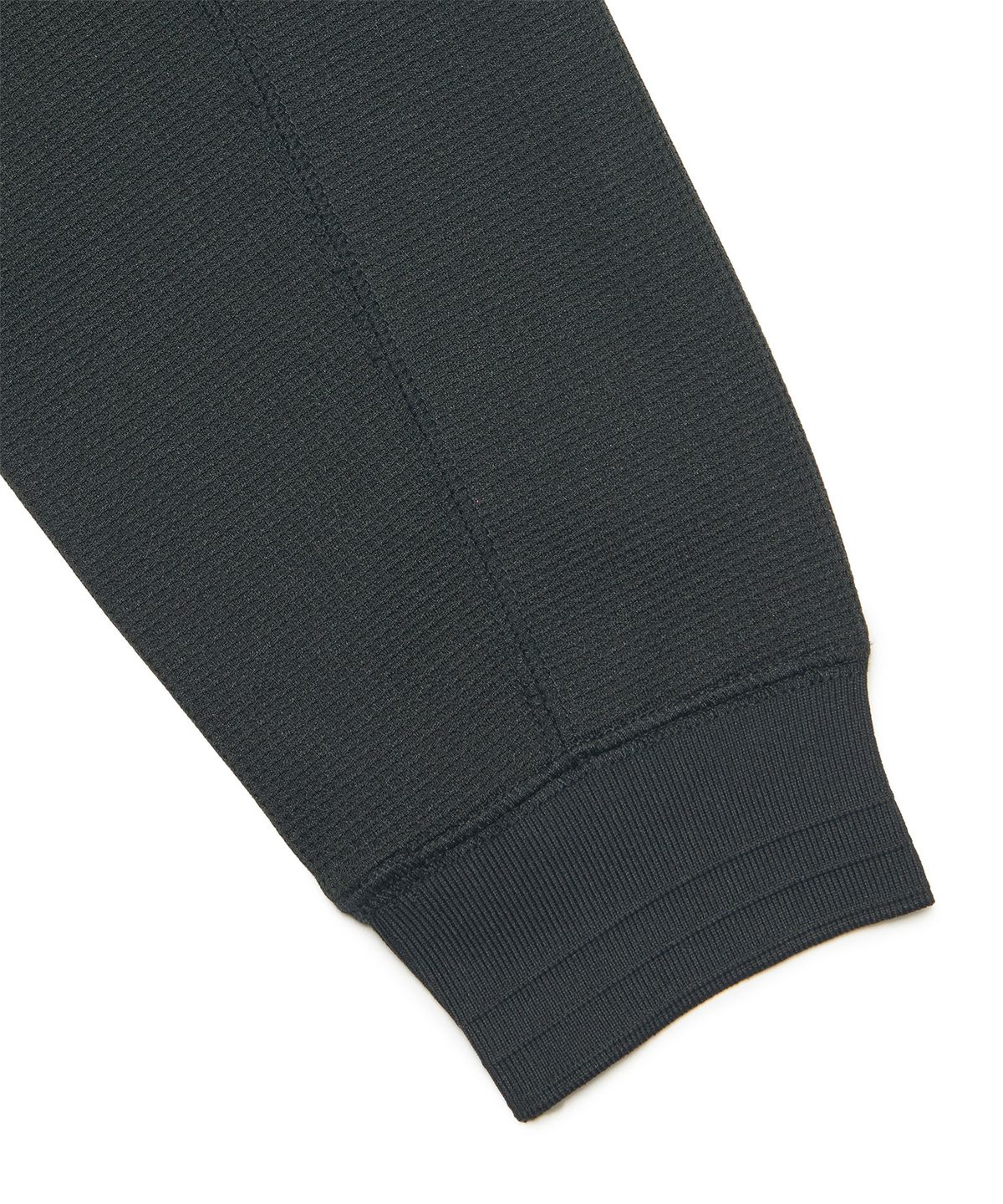 노매뉴얼(NOMANUAL) NM HENLEY NECK WAFFLE LONG SLEEVE TEE - BLACK