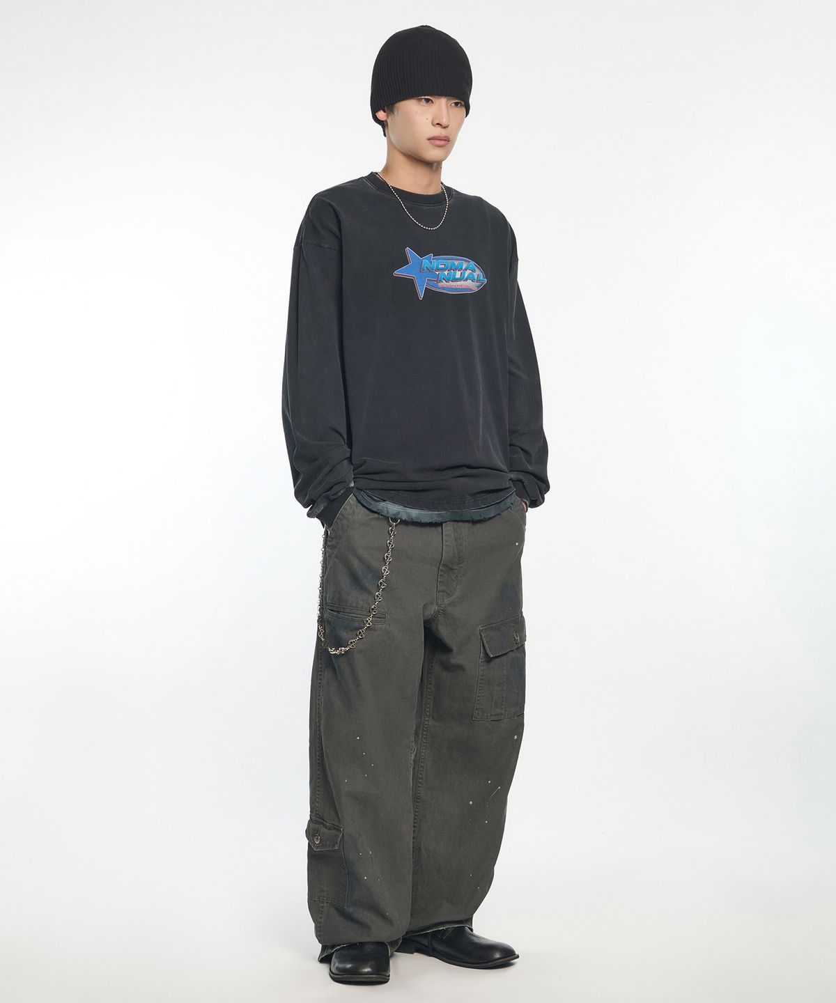 노매뉴얼(NOMANUAL) STAR LOGO VINTAGE LONG SLEEVE TEE - WASHED BLACK