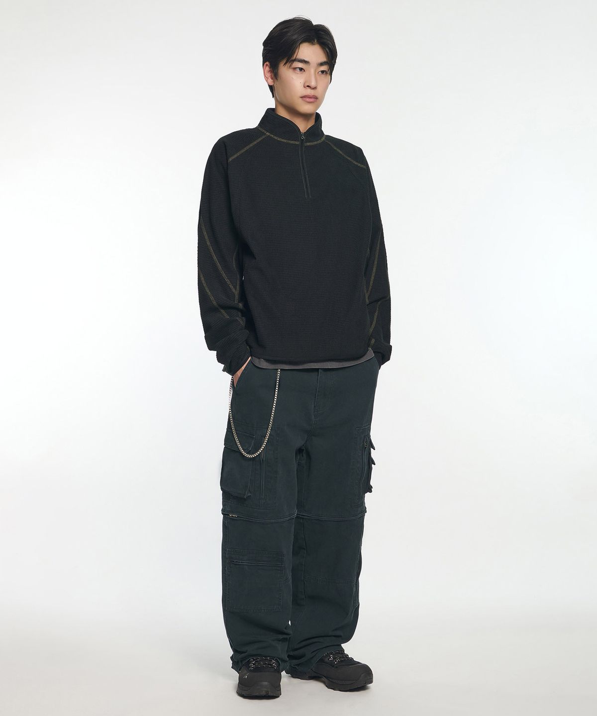 노매뉴얼(NOMANUAL) T.L HEAVY WAFFLE HALF ZIP-UP - BLACK