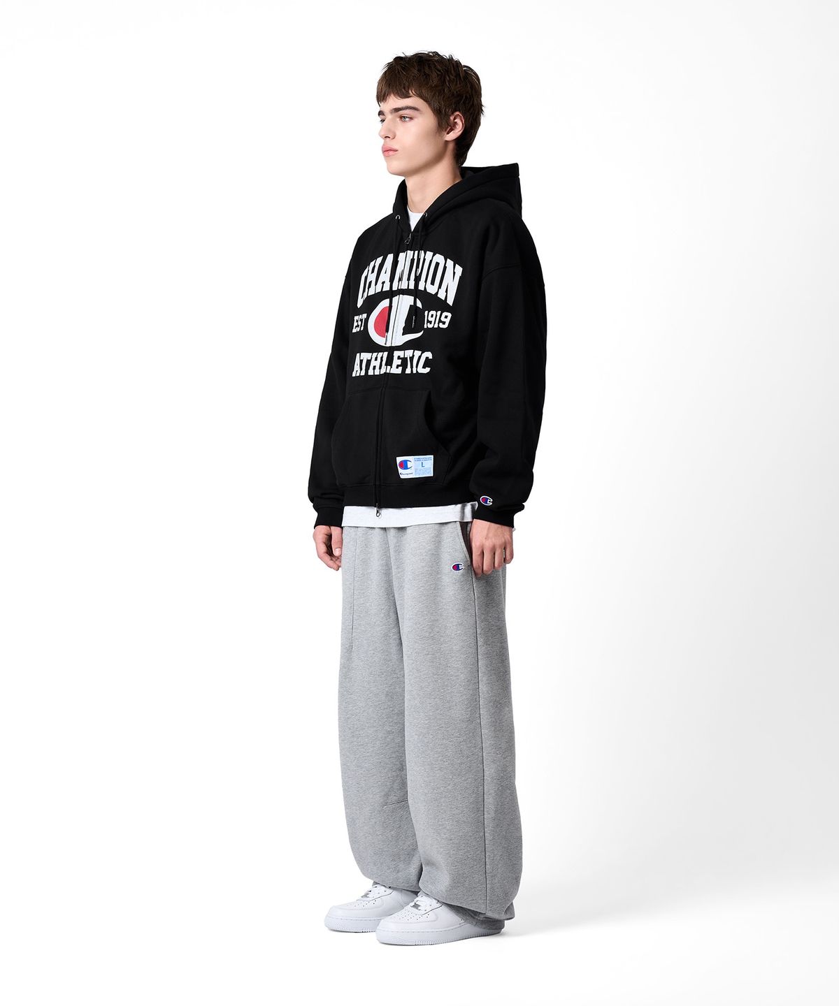 챔피온(CHAMPION) 로고 벌룬핏 기모 후드 집업 Black