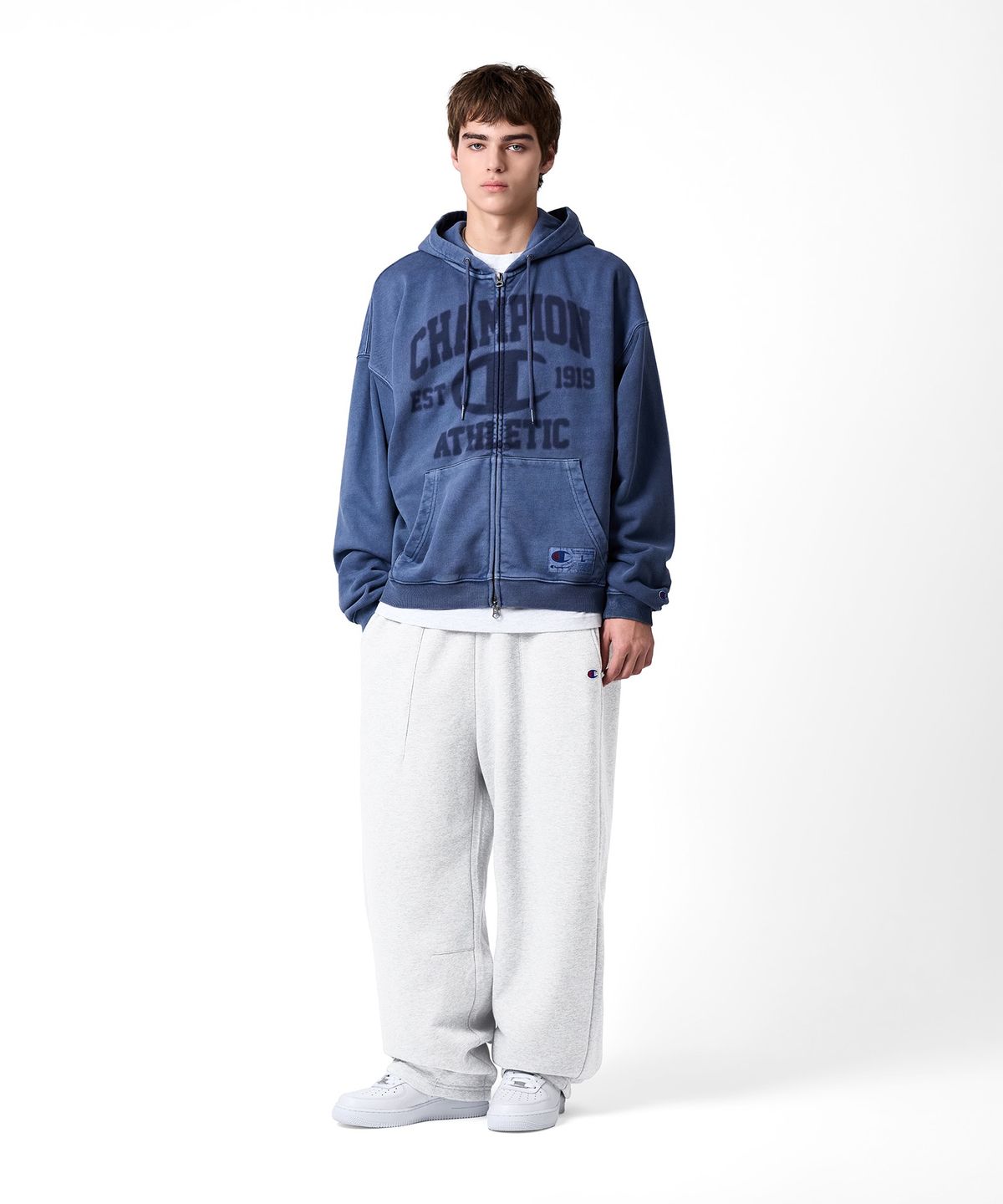챔피온(CHAMPION) 로고 벌룬핏 다잉 후드 집업 Blue
