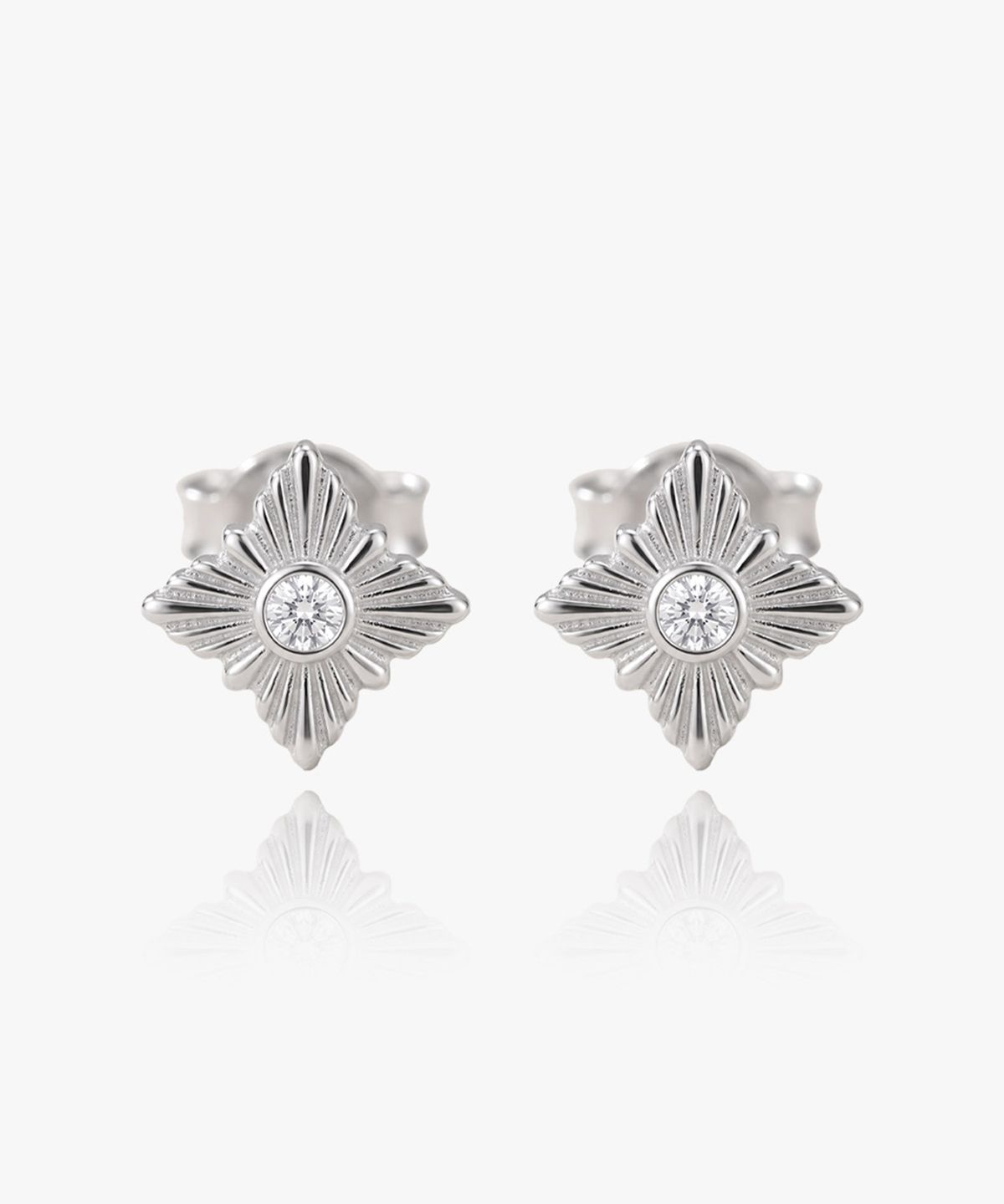 엘렌쥬얼리(HELENE JEWELRY) 실버 925 Silver 폴센 스타 은 귀걸이