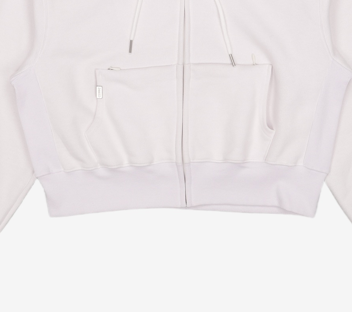세릭(CERRIC) ZIPPER POCKET HOODIE / WHITE FREE
