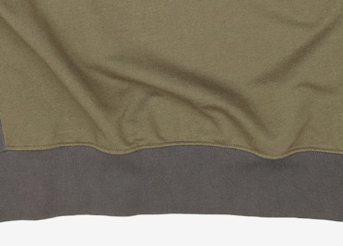 프리즘웍스(FRIZMWORKS) COLLAR LAYERED SWEATSHIRT _ OLIVE L