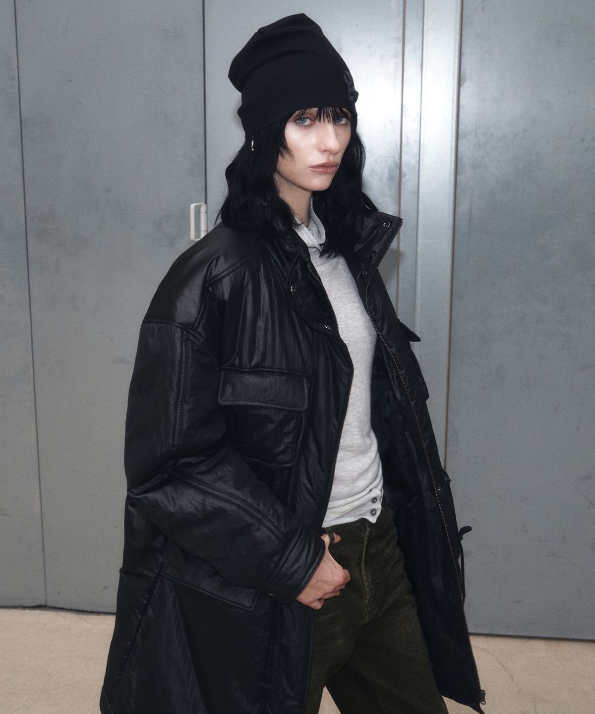 긴스키(GINSUKI) SLOUCHY LOGO BEANIE (BLACK)