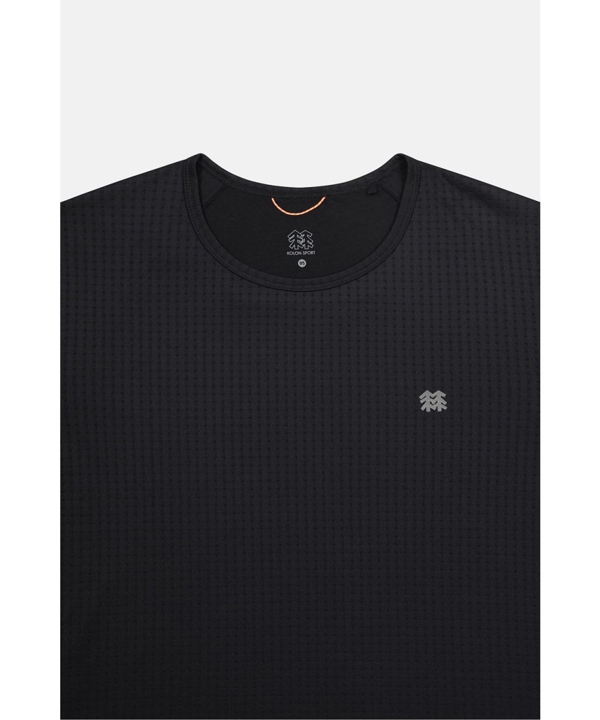 코오롱스포츠(KOLON SPORT) HERO 여성 니트도트 긴팔 티셔츠 JKTBX26056BLK