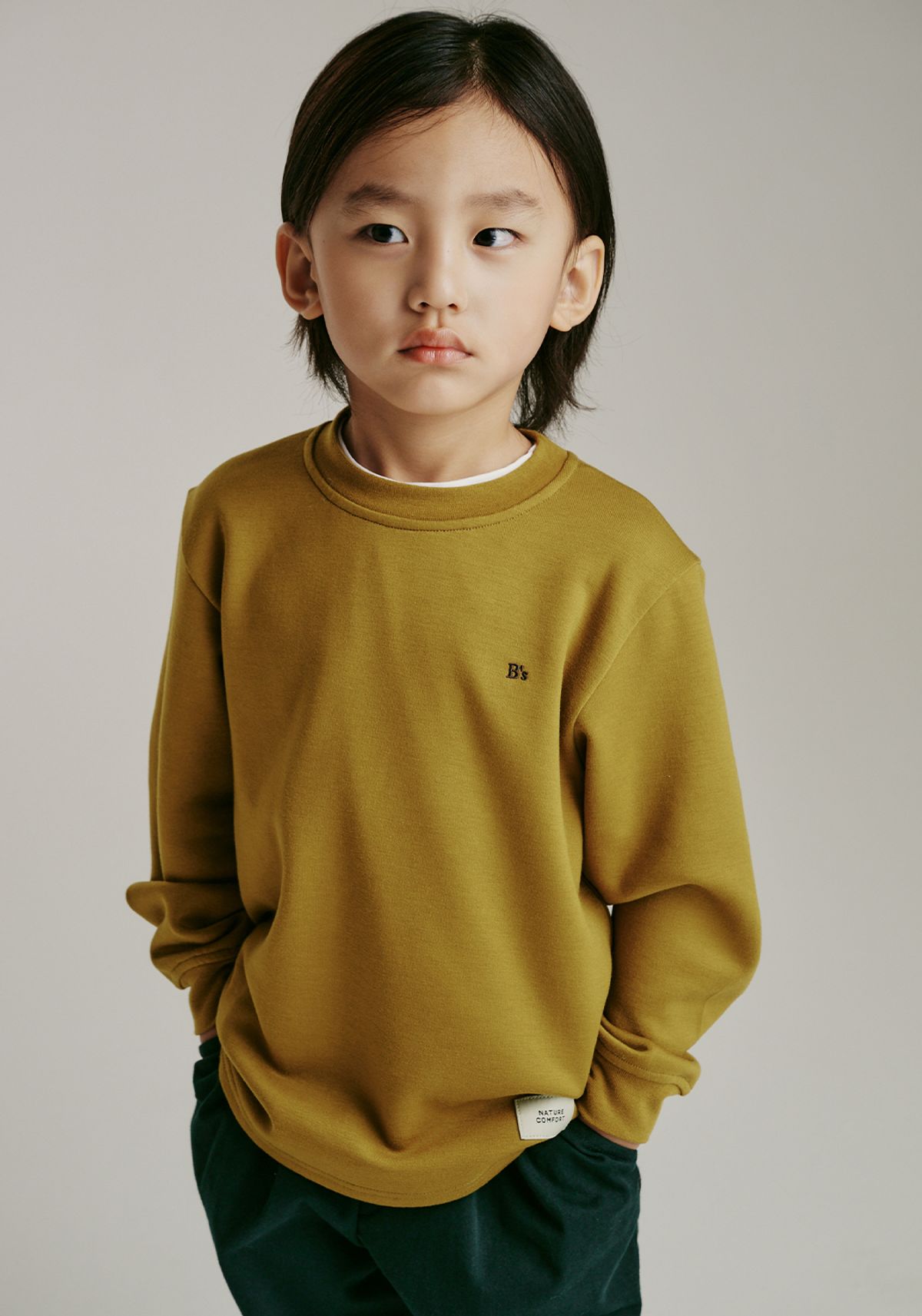 빈(BEEN) BA53TS02OL 올리브 그린 라운드 티셔츠