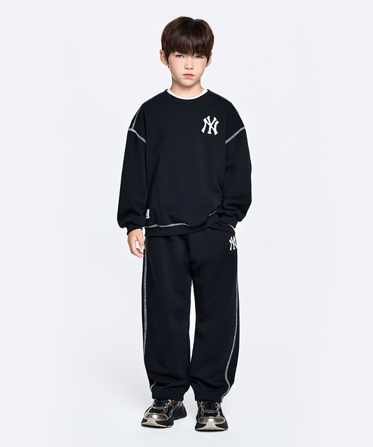 엠엘비 키즈(MLB KIDS) 스포티브 시그니처 팀로고 맨투맨 세트 NY (Black)