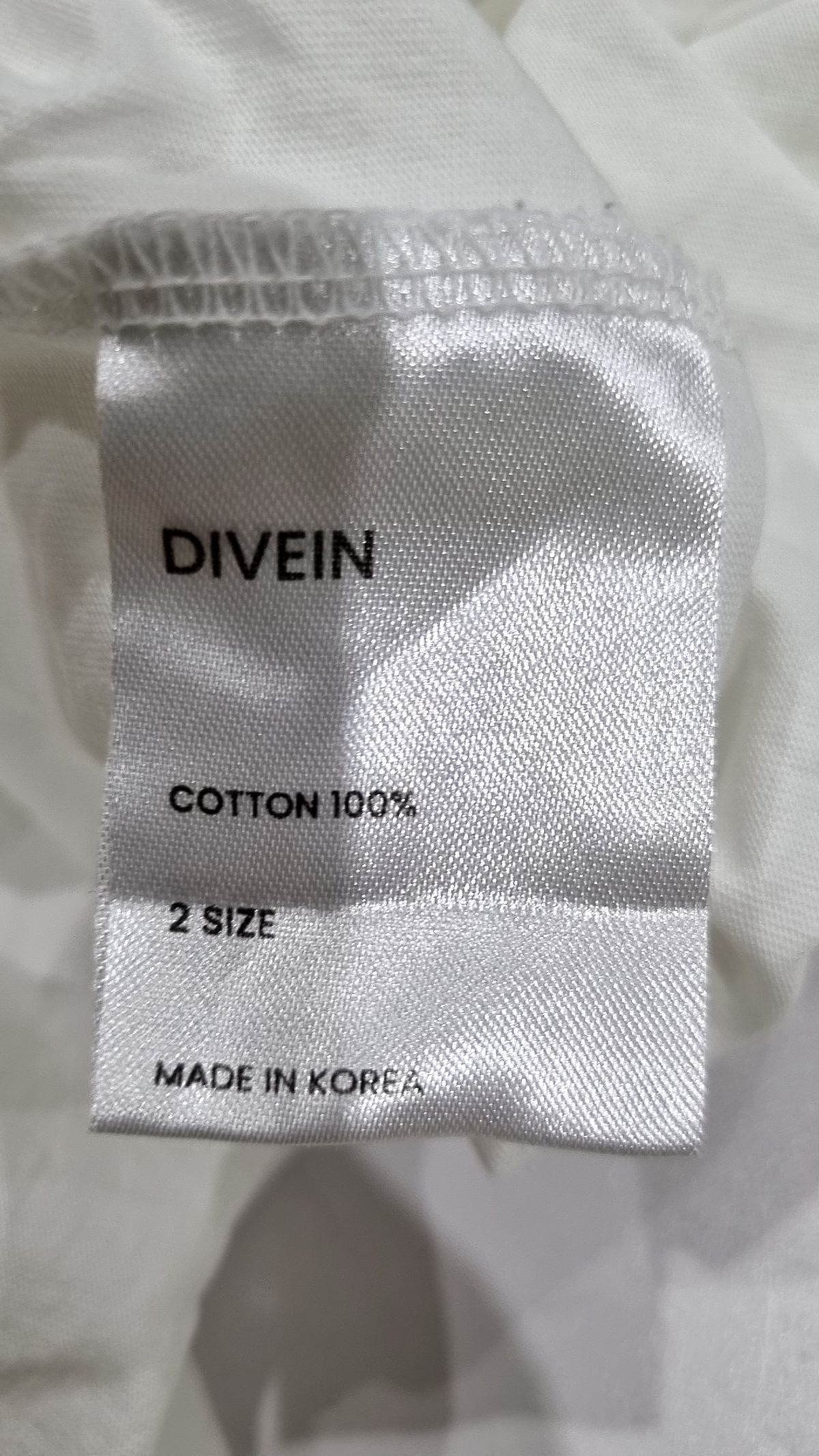 다이브인(DIVEIN) 반소매 티셔츠 2