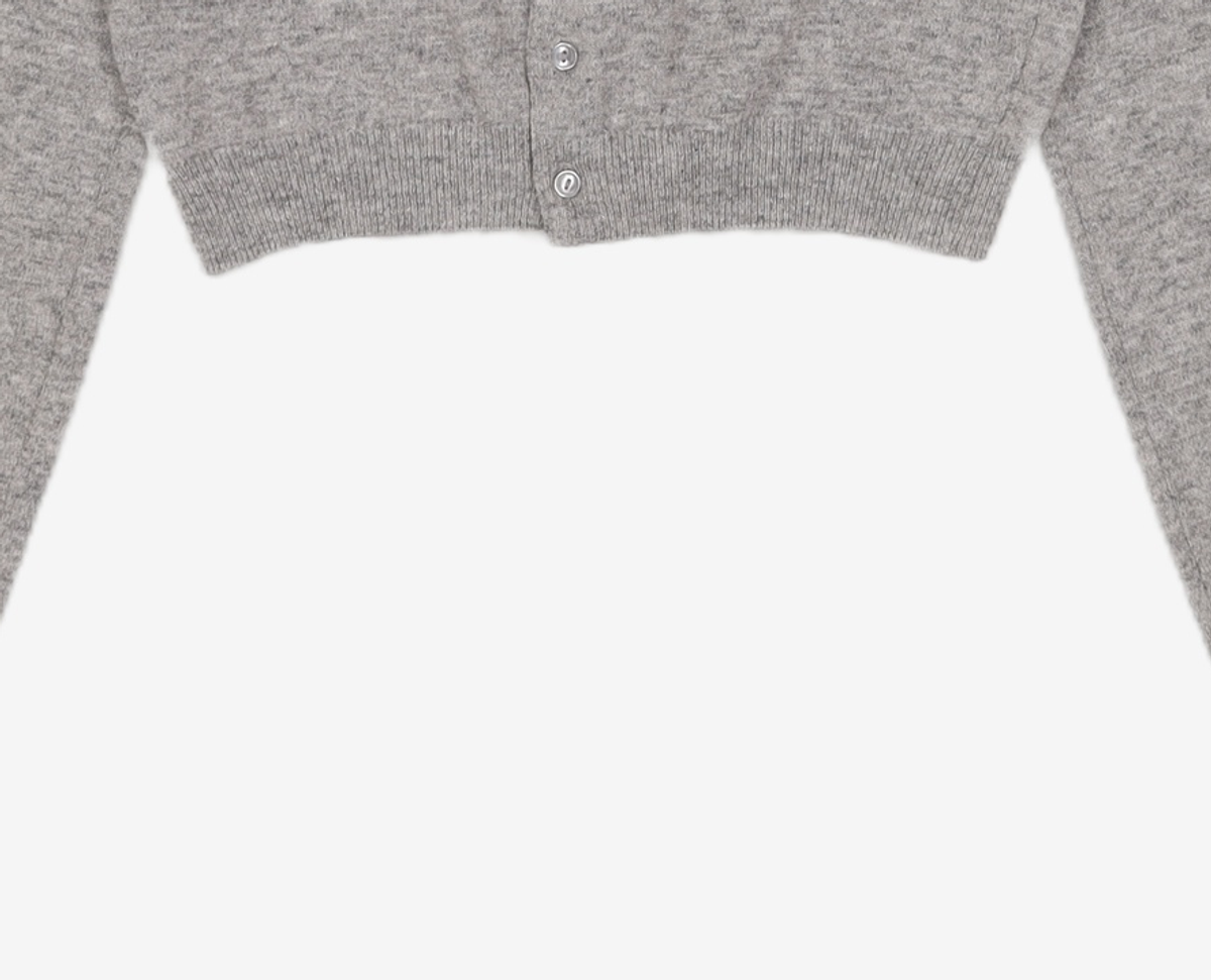 다이애그널(DIAGONAL) V NECK BUTTON CARDIGAN (light grey) XS