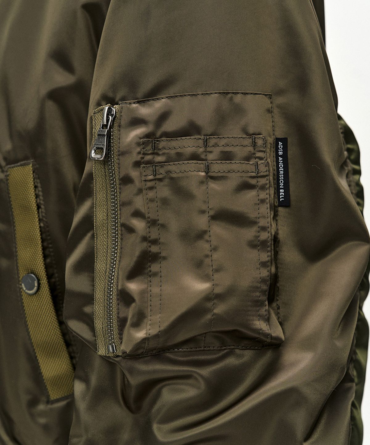 앤더슨벨(ADSB ANDERSSON BELL) UNISEX FLARE COLLAR MA-1 PARKA (KHAKI BROWN)