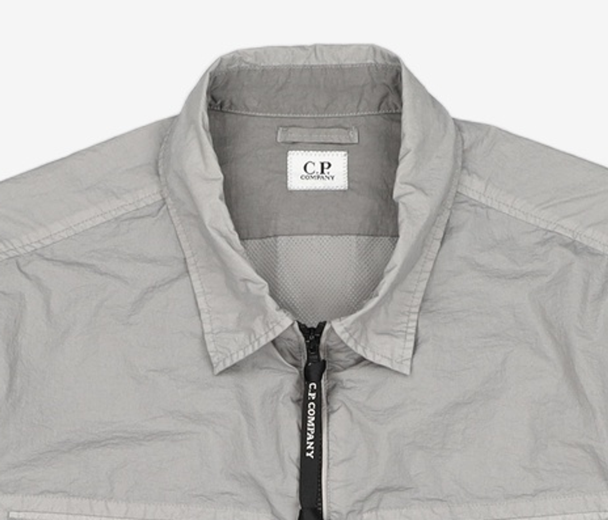 씨피 컴퍼니(CP Company) 남성 렌즈 와펜 테일러 L 지퍼 셔츠 - 그리핀 그레이 / 12CMSH141A005783G937 L