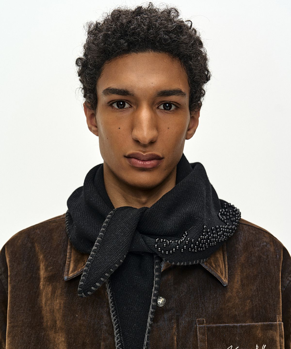 앤더슨벨(ADSB ANDERSSON BELL) UNISEX KINT NECK SCARF (BLACK)