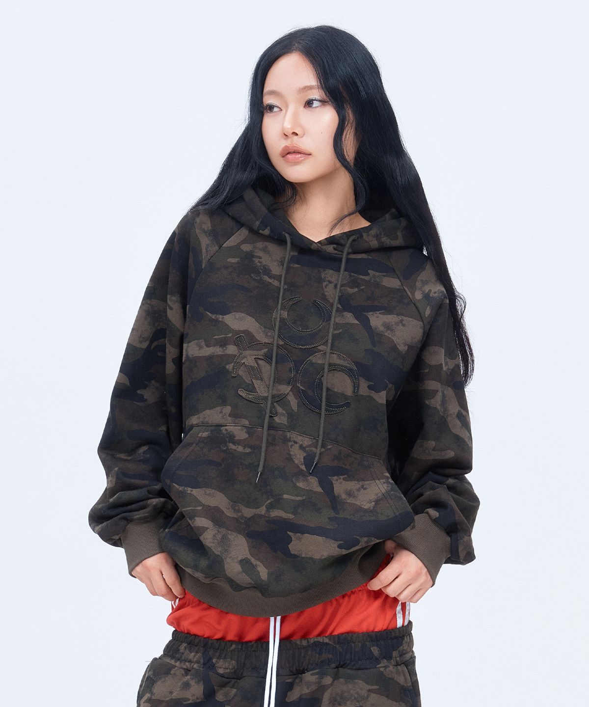 디오스피스(DAUSPICE) (DUC) Symbol Hoodie Camo