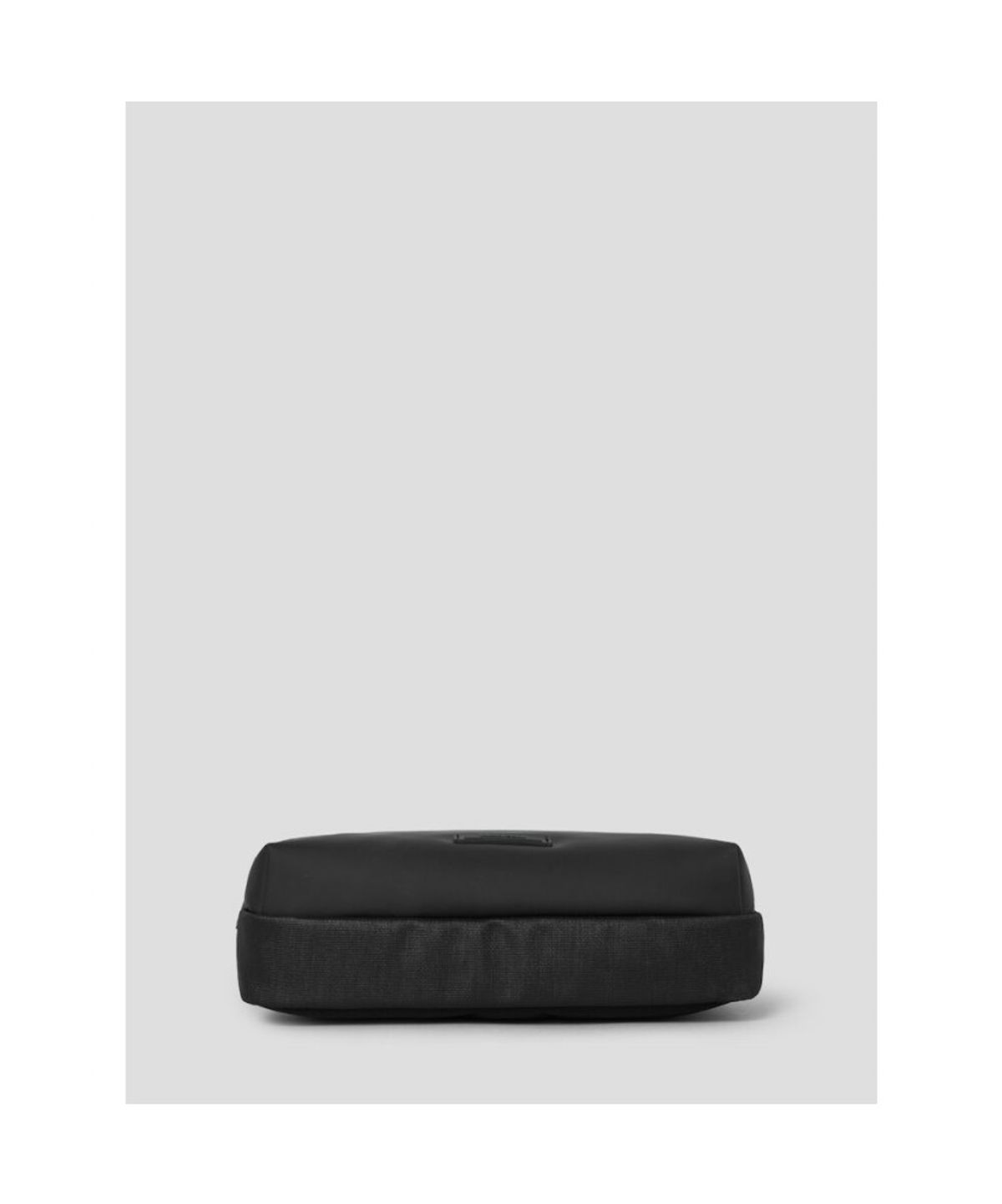 빈폴 액세서리(BEANPOLE ACCESSORY) 디노 가로메신저  블랙