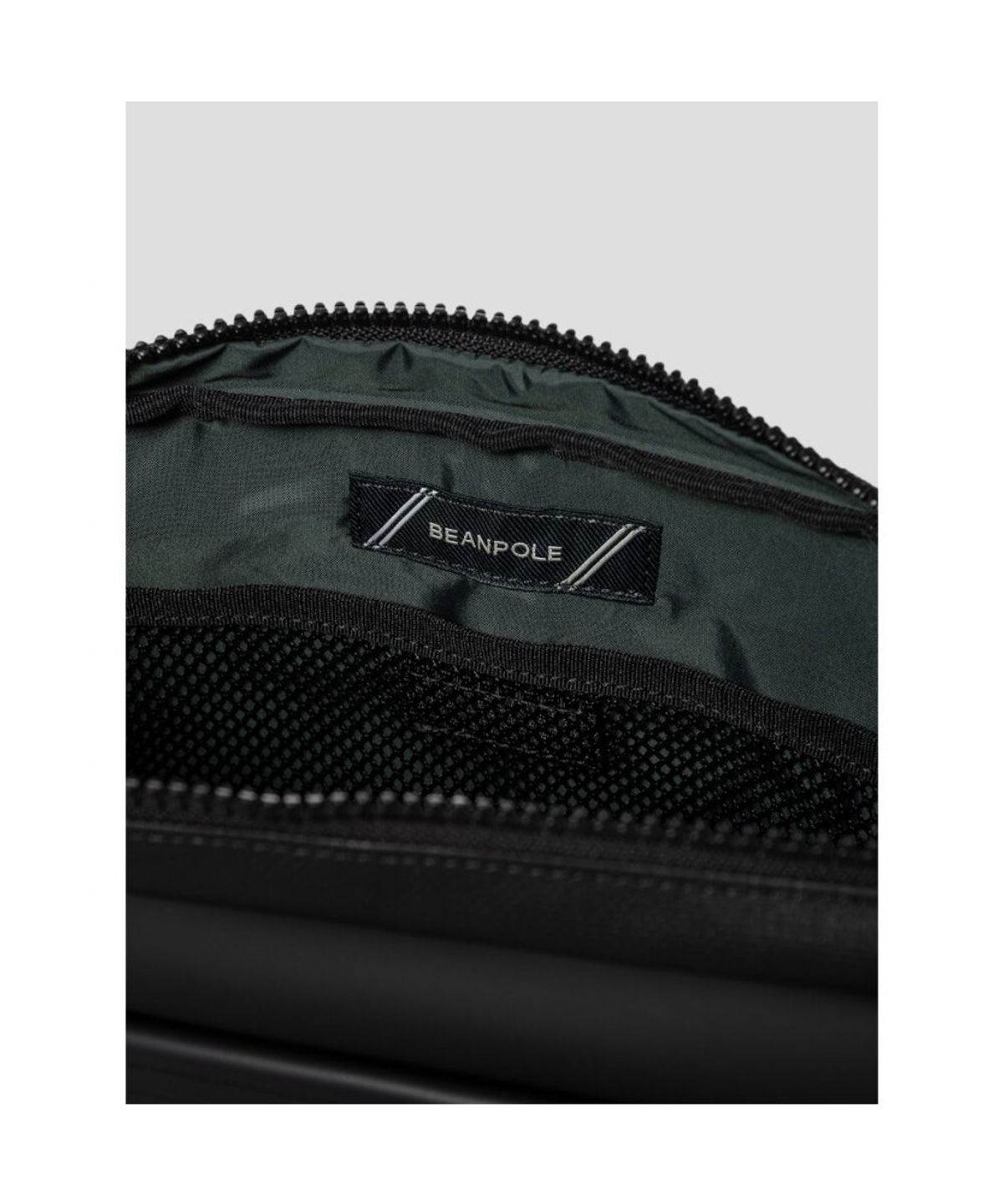 빈폴 액세서리(BEANPOLE ACCESSORY) 디노 미니 가로메신저  블랙