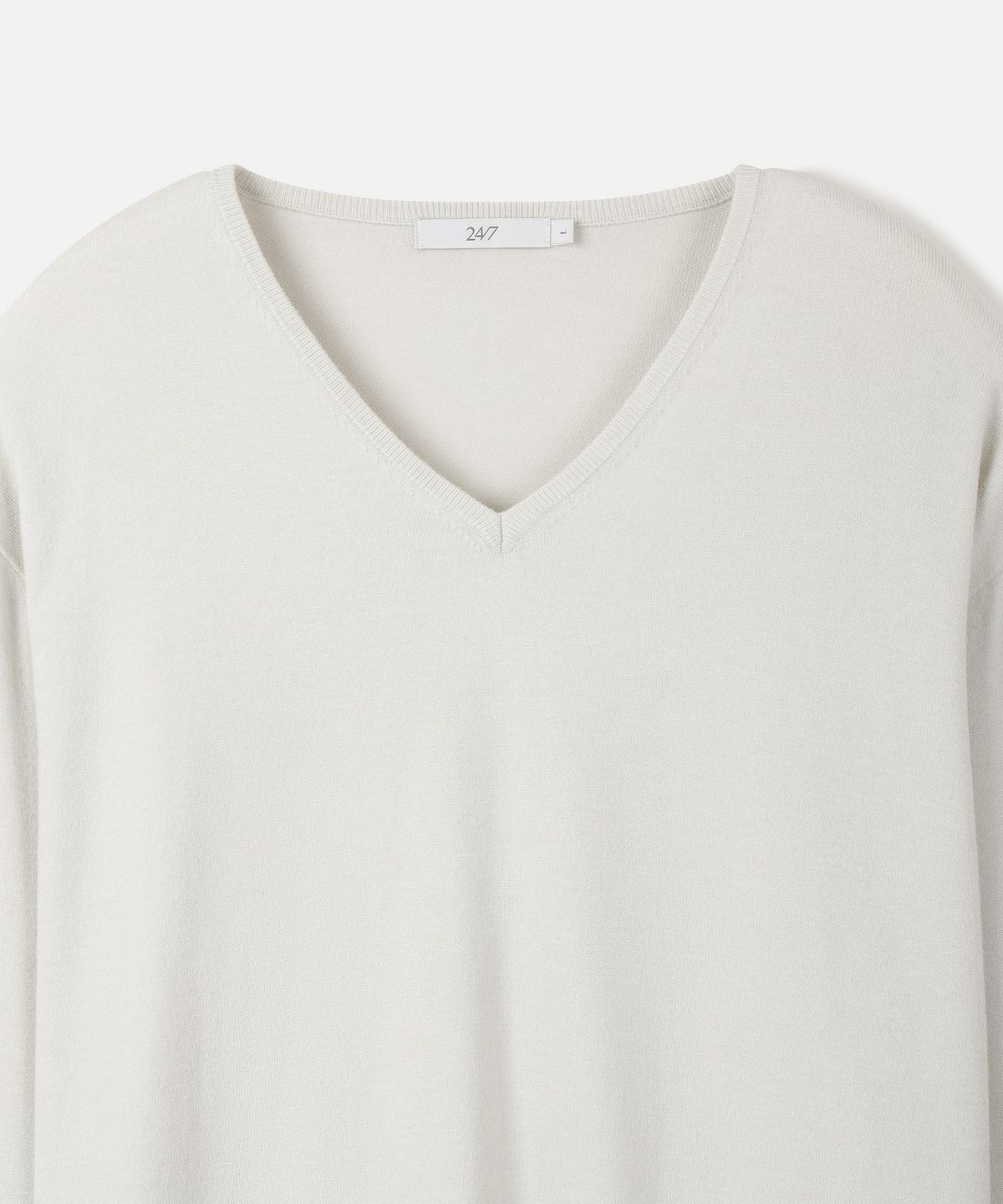 247시리즈(247SERIES) FINE RIBBED 브이넥 12GG 니트 IVORY