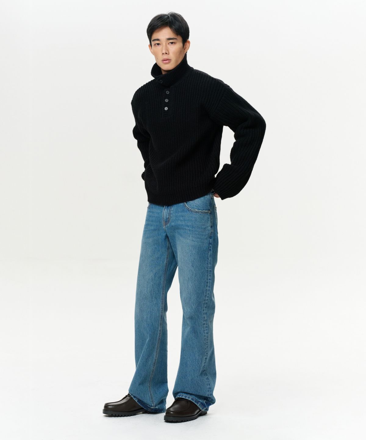이알에이(ERA) UNISEX ERA HEAVY GAUGE COLLAR KNIT - BLACK