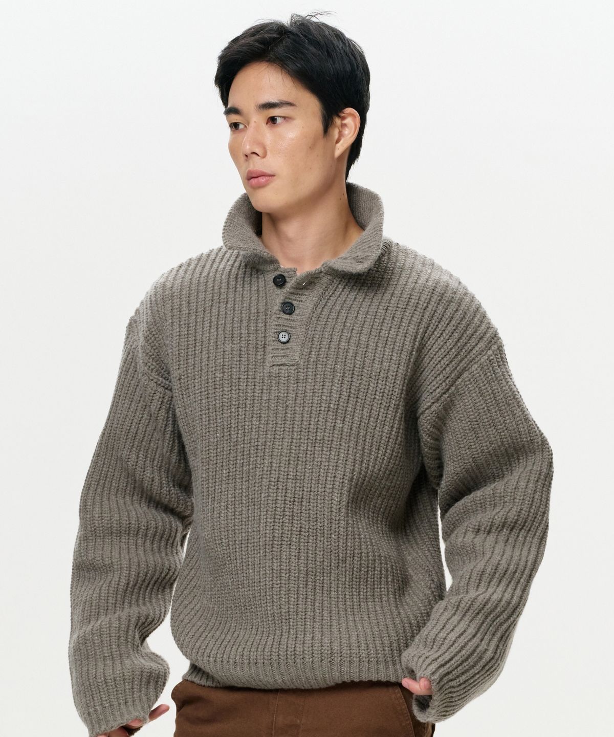 이알에이(ERA) UNISEX ERA HEAVY GAUGE COLLAR KNIT - MUSHROOM