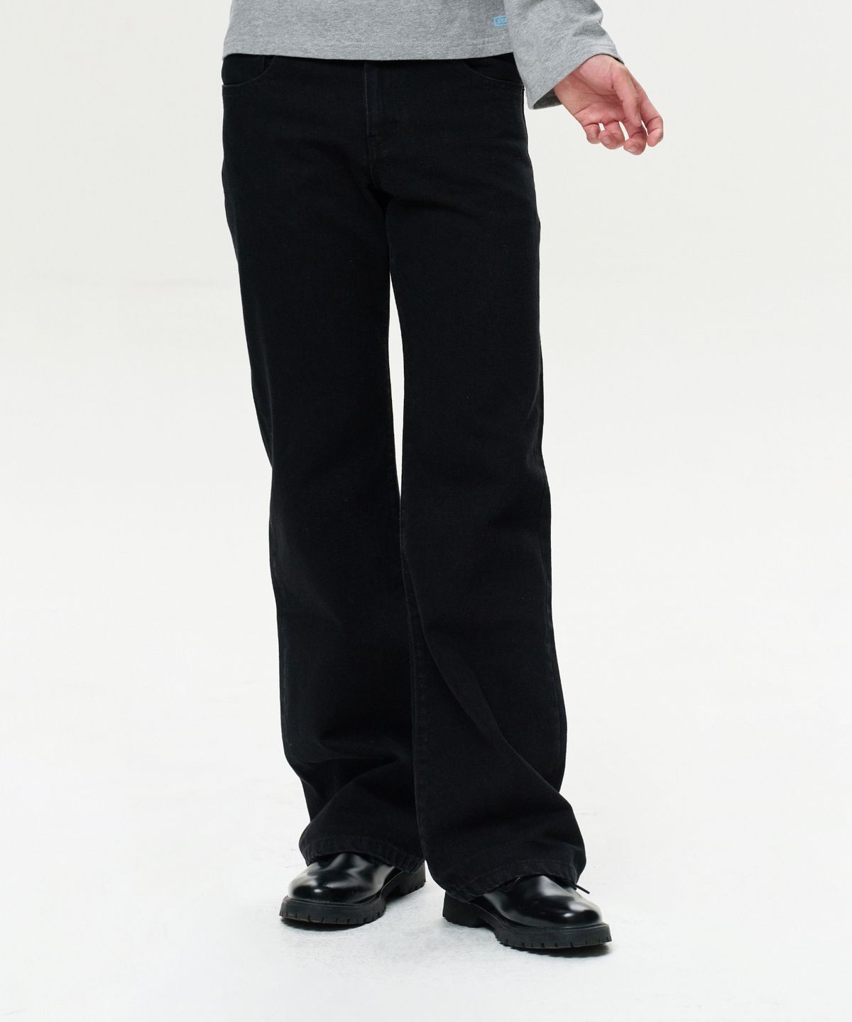 이알에이(ERA) MEN ERA 90S STRAIGHT DENIM - VINTAGE BLACK